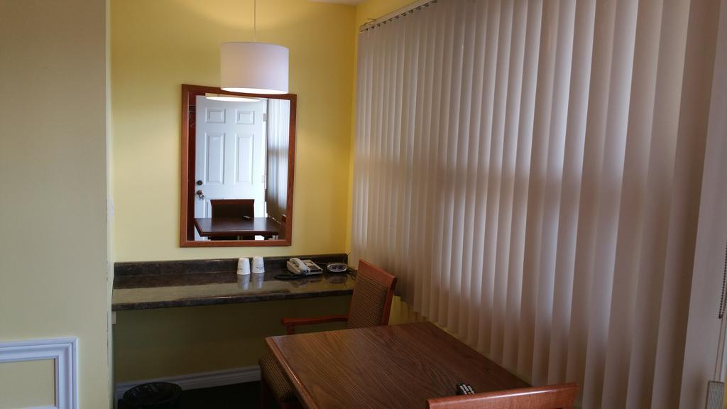 Rymal'S Motel Leamington Eksteriør billede